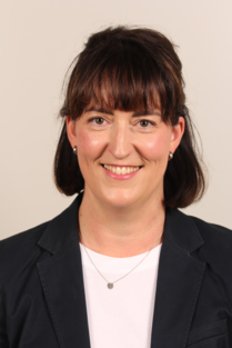 Frau Stephanie Paulini